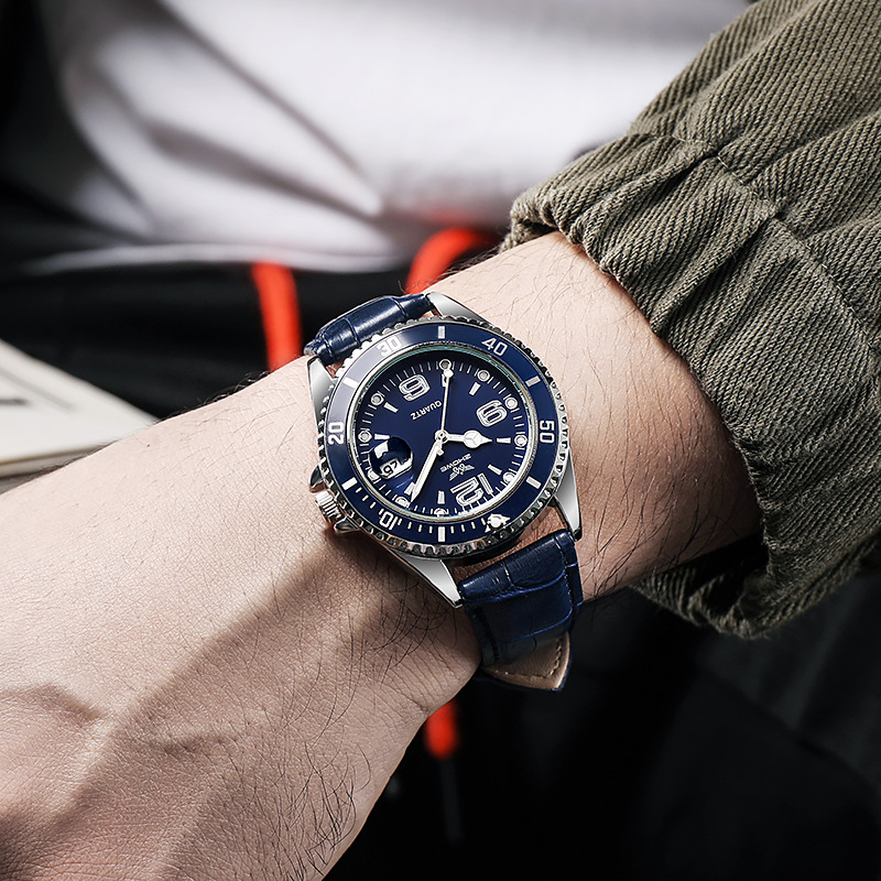 ساعات رجالية عصرية بحزام جلدي  - مراجعة Omega Watch Constellation وسعره