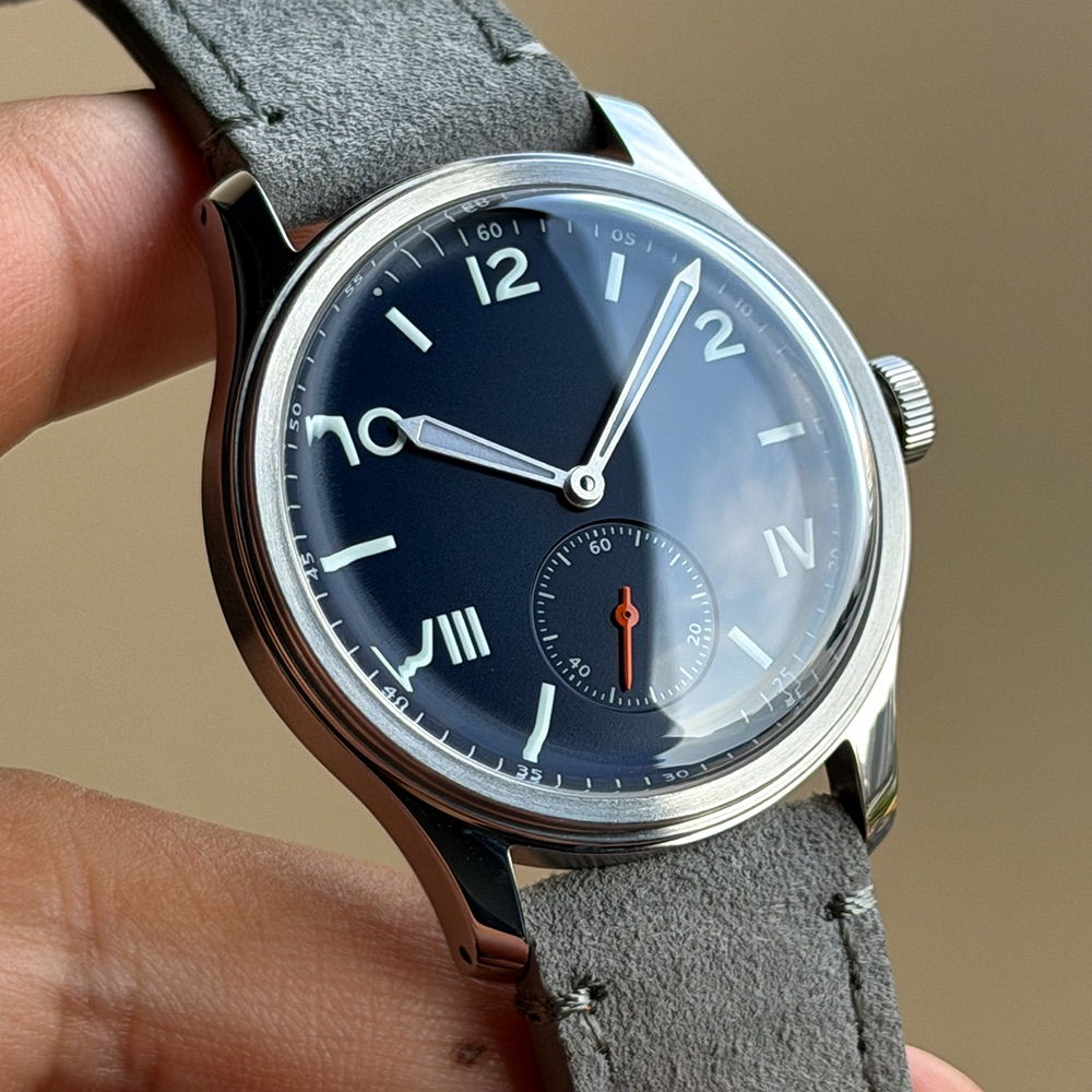 ساعة رجالية رسمية زرقاء كاليفو - مراجعة Omega Watch Constellation وسعره